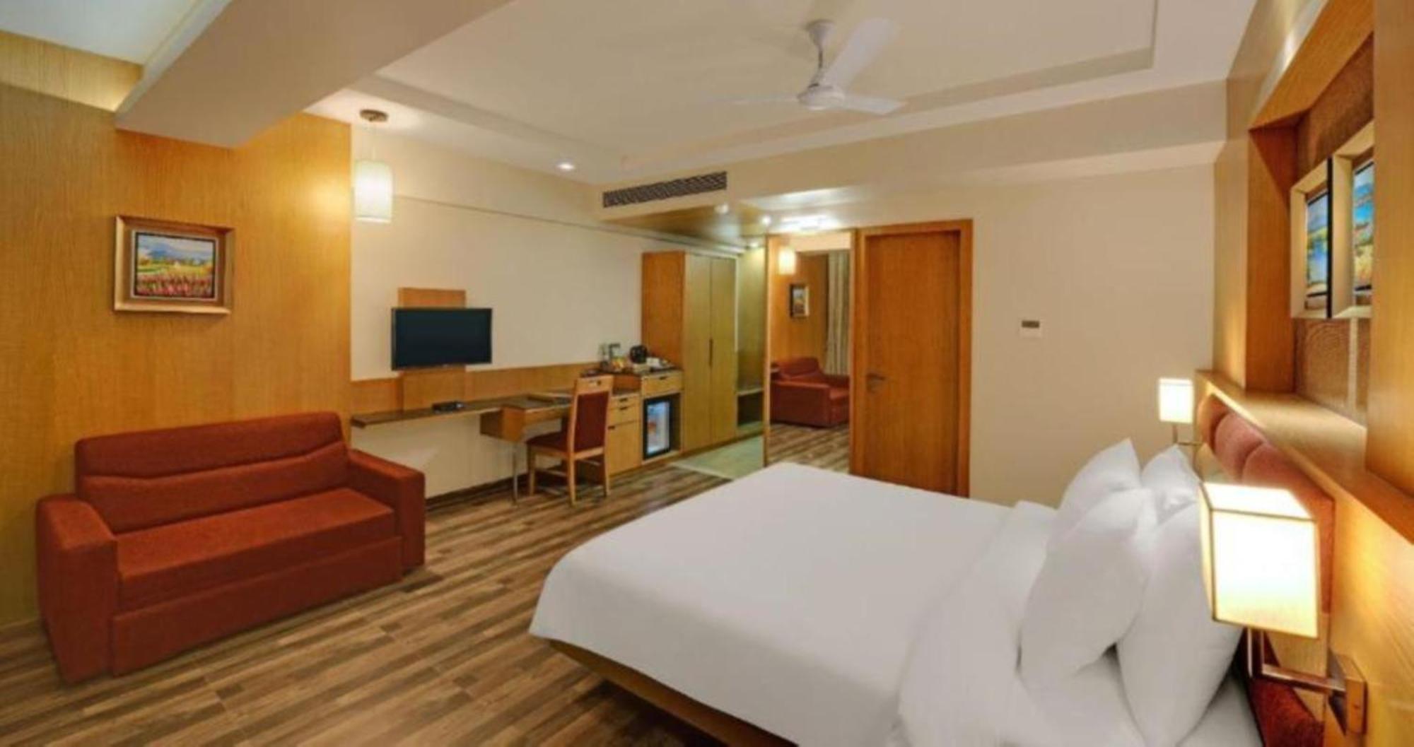 Hotel Seven Inn Near Delhi Airport Nova Deli Exterior foto